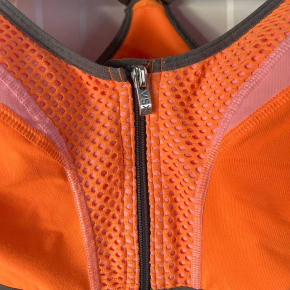 Victoria Secret Sports Bra - Picture 2 of 6